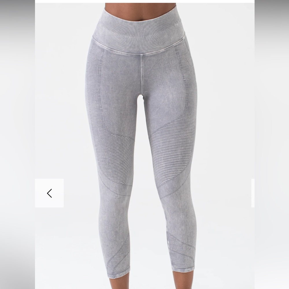 Body Engineered® One By One 7/8 Legging MW- Beige